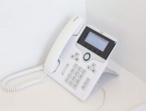 تلفن اینترنتی مورد استفاده در شرکت ها